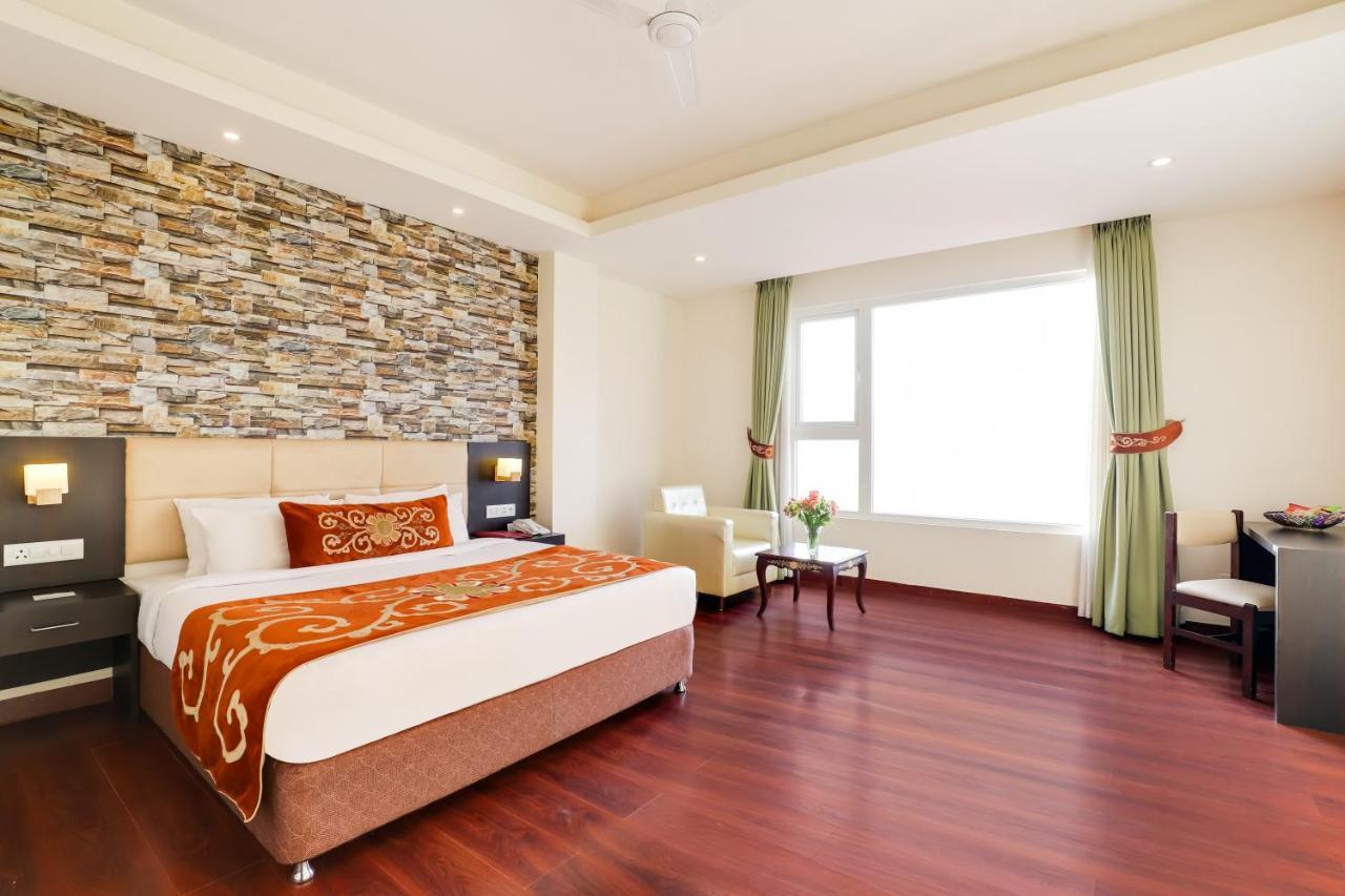 Summit Denzong Hotel & Spa Ґанґток Екстер'єр фото